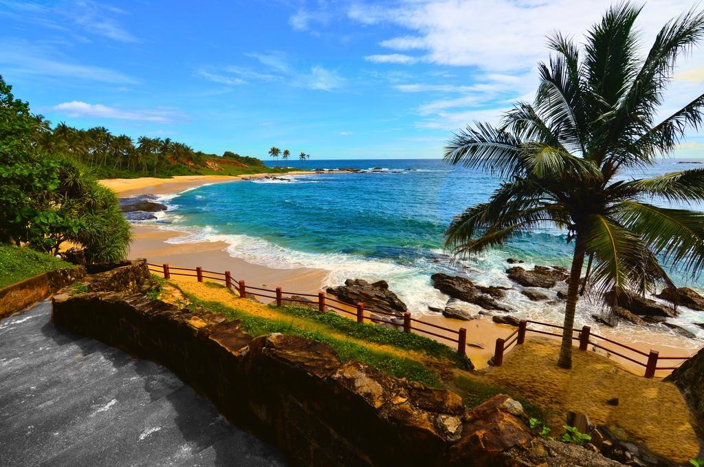 Eva Lanka Hotel - Beach & Wellness Tangalle Buitenkant foto