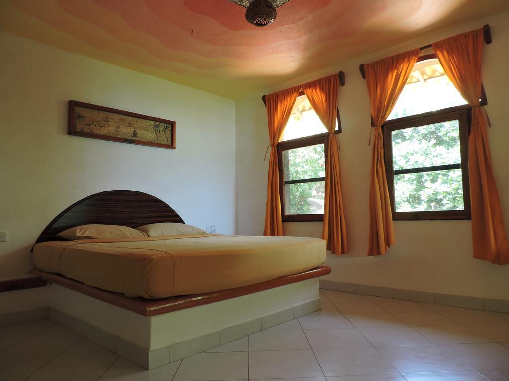 Eva Lanka Hotel - Beach & Wellness Tangalle Buitenkant foto